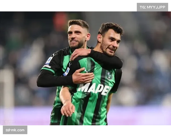 巴萨控球阶段利用场地宽度 边锋拉开空间为中路渗透创造条件 巴萨控球阶段利用场地宽度 边锋拉开空间为中路渗透创造条件