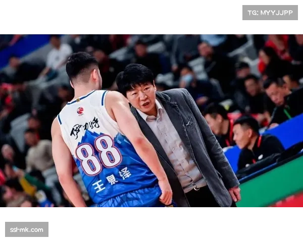 邱彪放弃传统内线群优势 山东构建更均衡的攻防体系 邱彪放弃传统内线群优势 山东构建更均衡的攻防体系